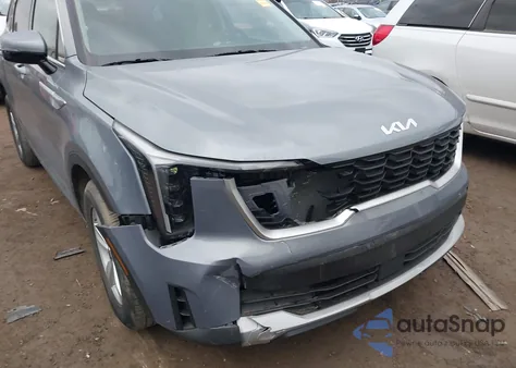 2024 Kia Sorento Lx z USA, uszkodzony, nr VIN 5XYRG4JC7RG258042